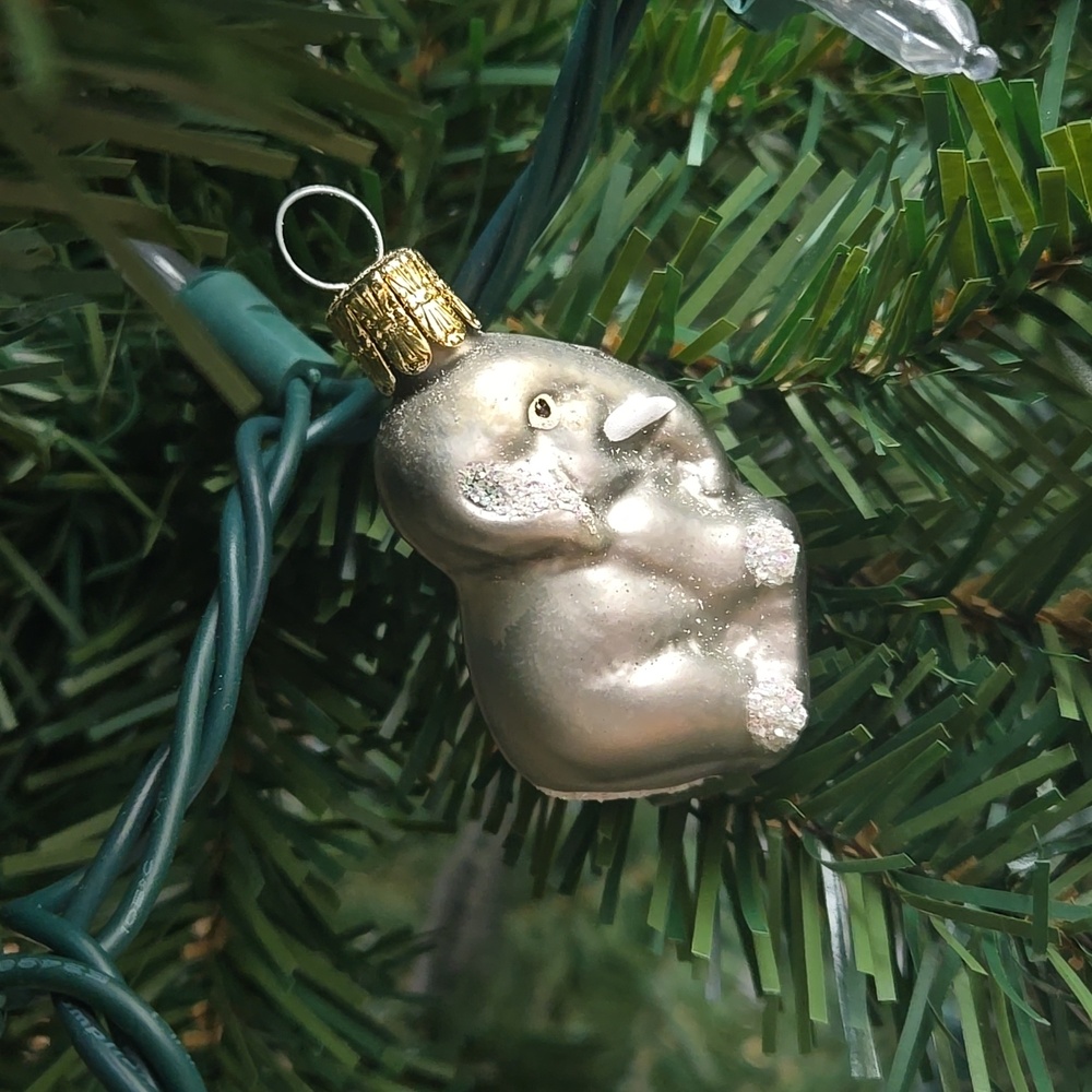 🟡CLEARANCE🟡 Vintage Czech Rebublic Baby Elephant Glass Ornament